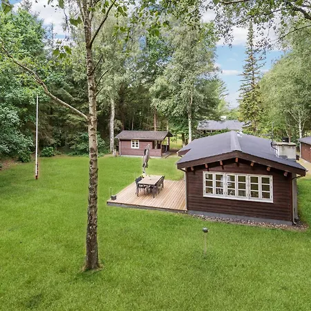 度假居 Beautiful Home In Hojslev With Wifi *
