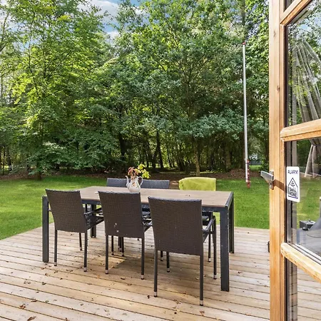 Holiday home 3 Bedroom Stunning In