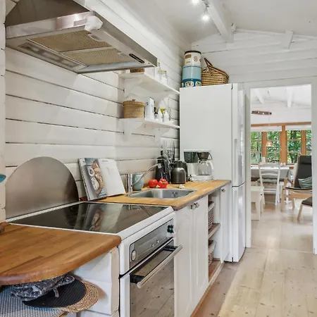 Beautiful Home In Hojslev With Wifi 霍伊斯莱乌