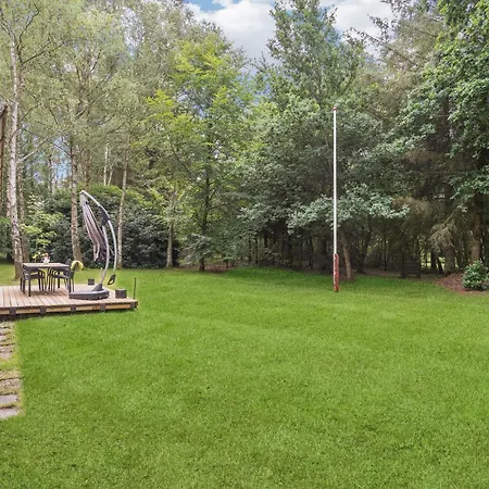 Beautiful Home In Hojslev With Wifi